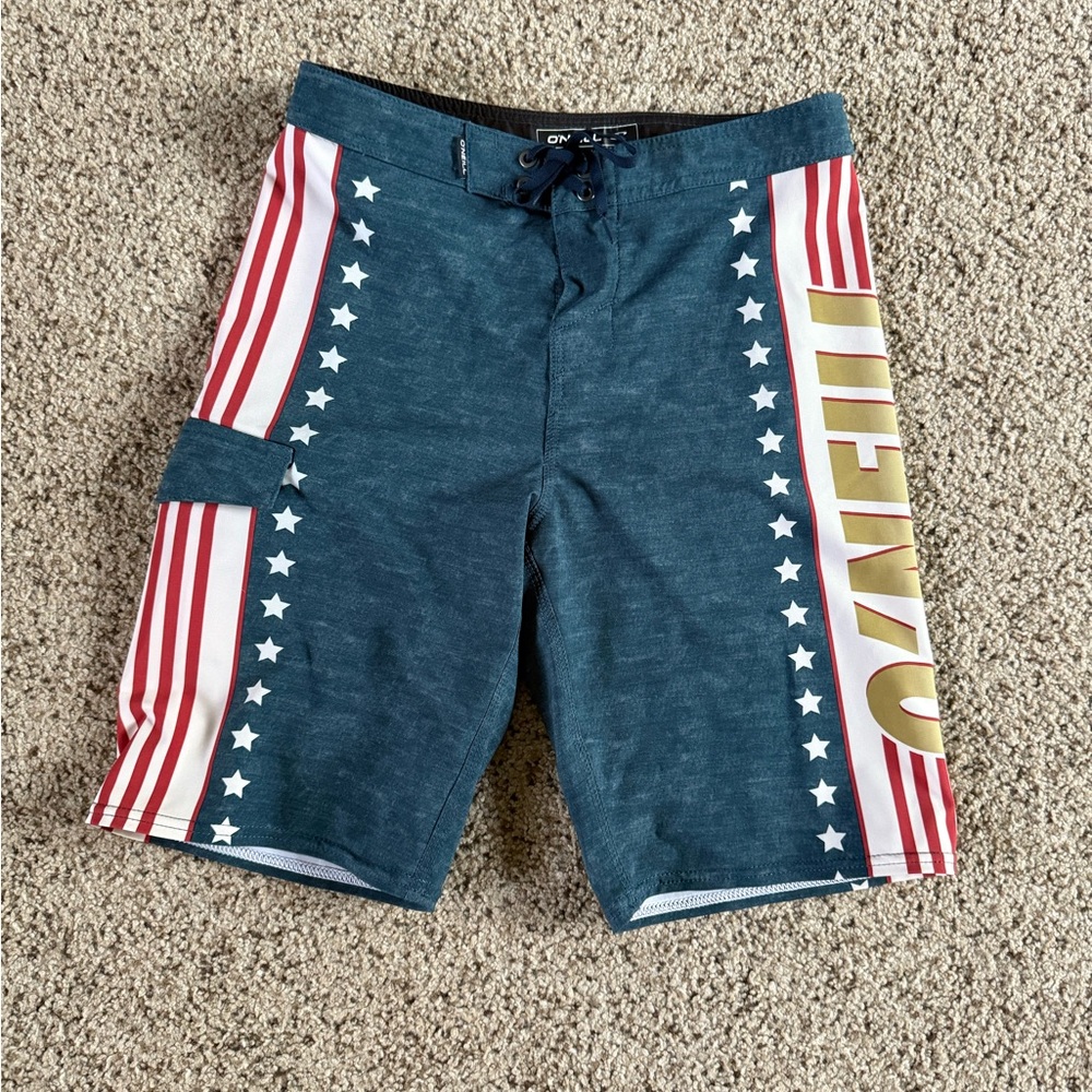 Oneil board shorts swim trunks patriotic U.S.A.
Stars and Stripes size 27